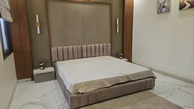 5 BHK Independent House