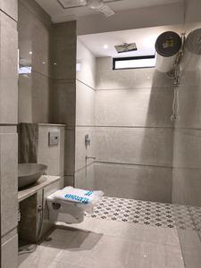 Bedroom One Image of 2400 Sq.ft 4 BHK Builder Floor for sale in Paramount Luxury Floor Sushant Lok 3, Sector 57 Gurgaon for Rs. 35680000