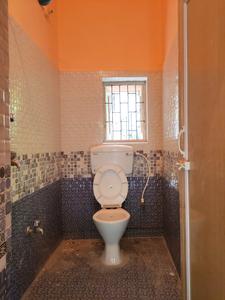 Common Bathroom Two Image of 750 Sq.ft 2 BHK Independent House for rent in Kasba Kolkata for Rs. 16000