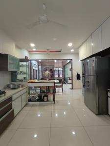 Kitchen Image of 5180 Sq.ft 5 BHK Villa for sale in Thaltej Ahmedabad for Rs. 80000000