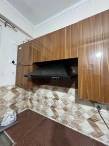 Kitchen Image of 945 Sq.ft 2.5 BHK Apartment / Flat for rent in NBCC Golf Homes, Noida Extension Greater Noida for Rs. 19000