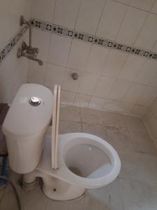 Bathroom Image of 2350 Sq.ft 3 BHK Apartment / Flat for sale in Ardee Palm Grove Heights, Sector 52 Gurgaon for Rs. 36500000
