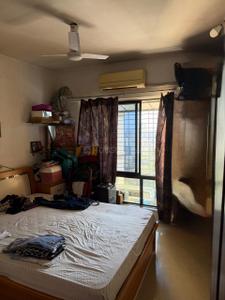 Bedroom Image of 980 Sq.ft 2 BHK Apartment / Flat for rent in Dosti Maitri Gardens, Thane West Thane for Rs. 47000