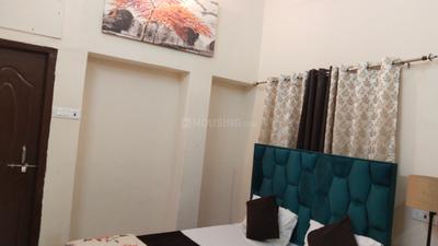 Bedroom Image of 2600 Sq.ft 5 BHK Builder Floor for rent in Nagwa Lanka Varanasi for Rs. 60000