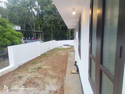 Balcony Image of 6300 Sq.ft 3 BHK Independent House for sale in Chalai Thiruvananthapuram for Rs. 6000000