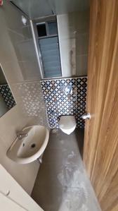 Bathroom Image of 450 Sq.ft 1 BHK Apartment / Flat for sale in Dosti Greater Thane, Bhiwandi Thane for Rs. 3599000