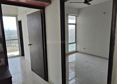 Image of 1100 Sq.ft 2 BHK Apartment / Flat for rent in BPTP Discovery Park, Sector 80, Faridabad for Rs. 28000