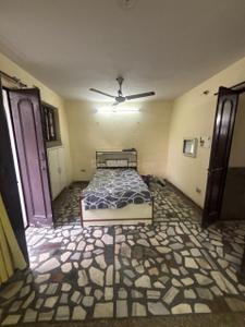 Bedroom Image of 720 Sq.ft 1 RK Builder Floor for rent in Model Town New Delhi for Rs. 13000