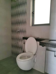 Common Bathroom Image of 480 Sq.ft 1.5 BHK Apartment / Flat for sale in Kalpataru Elitus, Mulund West Mumbai for Rs. 15000000