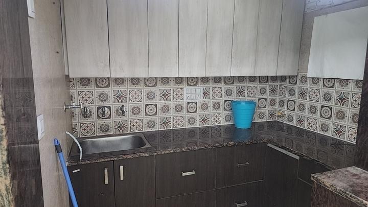 Block E, Jhilmil Colony Main Image 1