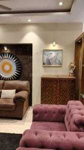 Bedroom Image of 3000 Sq.ft 4 BHK Apartment / Flat for rent in Rohtas Presidential Tower, Gomti Nagar Lucknow for Rs. 150000