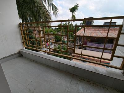 Balcony Image of 850 Sq.ft 2 BHK Apartment / Flat for sale in Purba Barisha Kolkata for Rs. 3145000