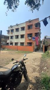 Building Image of 940 Sq.ft 3 BHK Apartment / Flat for sale in Behala Kolkata for Rs. 3500000