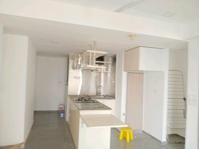 Living Room Image of 680 Sq.ft 1 BHK Apartment / Flat for rent in Agripada Mumbai for Rs. 50000