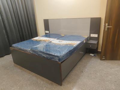 Bedroom Image of 1000 Sq.ft 1 BHK Builder Floor for rent in Sector 17 Gurgaon for Rs. 31000