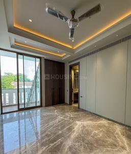Bedroom Image of 4500 Sq.ft 4 BHK Builder Floor for sale in Model Town New Delhi for Rs. 75000000
