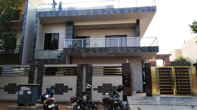 Image of 3000 Sq.ft 4 BHK Independent House for sale in Surajpur, Greater Noida for Rs. 21000000