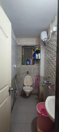 Chhatrapati Shivaji International Airport Area, Vile Parle East Bathroom 1