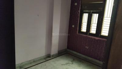 Bedroom Image of 350 Sq.ft 1 BHK Builder Floor for sale in Shalimar Bagh New Delhi for Rs. 4900000
