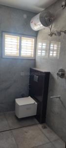 Bathroom Image of 1200 Sq.ft 2 BHK Builder Floor for rent in Nagegowdanapalya Bengaluru for Rs. 20000