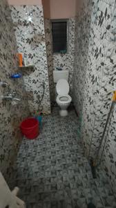 Bathroom Image of 1300 Sq.ft 2 BHK Apartment / Flat for rent in Hengrabari Guwahati for Rs. 20000