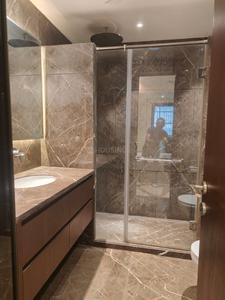 Bathroom Image of 2400 Sq.ft 3 BHK Builder Floor for sale in Sarvapriya Vihar New Delhi for Rs. 57500000
