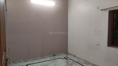 Bedroom Image of 1120 Sq.ft 2 BHK Independent House for rent in Rajajipuram Lucknow for Rs. 15000