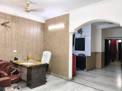 Living Room Image of 4000 Sq.ft 6 BHK Villa for sale in Sector 52 Gurgaon for Rs. 50000000
