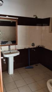 Bathroom Image of 1200 Sq.ft 2 BHK Apartment / Flat for rent in Kotla Nala Solan for Rs. 20000