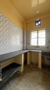 Kitchen Image of 860 Sq.ft 2 BHK Apartment / Flat for rent in Naktala Kolkata for Rs. 14000