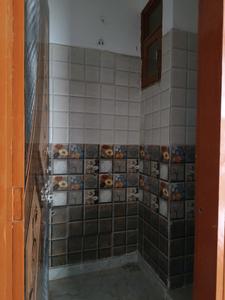 Common Bathroom Image of 750 Sq.ft 2 BHK Builder Floor for sale in DLF Ankur Vihar Ghaziabad for Rs. 2350555