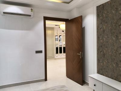Bedroom Image of 3241 Sq.ft 4 BHK Builder Floor for sale in DLF Phase 4 Gurgaon for Rs. 50000000