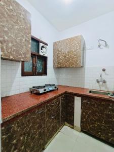 Kitchen Image of 800 Sq.ft 2 BHK Builder Floor for rent in DDA Freedom Fighters Enclave, Said-Ul-Ajaib New Delhi for Rs. 32000