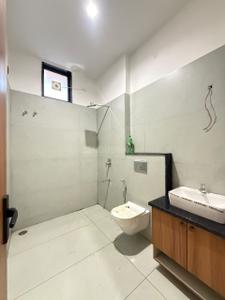 Bathroom Image of 2200 Sq.ft 3 BHK Villa for sale in Manyawas Jaipur for Rs. 19000000
