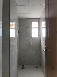Common Bathroom Image of 1450 Sq.ft 3 BHK Apartment / Flat for sale in Noida Extension Greater Noida for Rs. 5500500