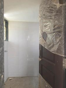 Common Bathroom Image of 630 Sq.ft 1 BHK Apartment / Flat for sale in Blu Pearl, Virar West Virar for Rs. 4190000