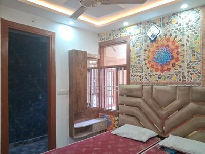 Bedroom Image of 600 Sq.ft 2 BHK Builder Floor for sale in Dwarka Mor New Delhi for Rs. 3500080