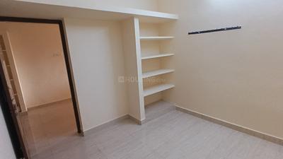 Bedroom Image of 650 Sq.ft 2 BHK Builder Floor for rent in Kovilambakkam Chennai for Rs. 13000
