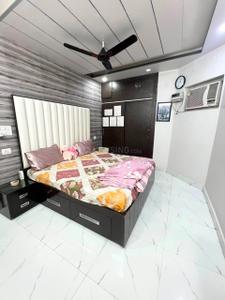 Bedroom Image of 1000 Sq.ft 2 BHK Apartment / Flat for sale in Saraswati Kunj, Patparganj New Delhi for Rs. 14500000