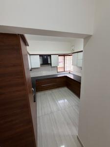 Kitchen Image of 1850 Sq.ft 3 BHK Apartment / Flat for rent in Cooke Town Bengaluru for Rs. 70000