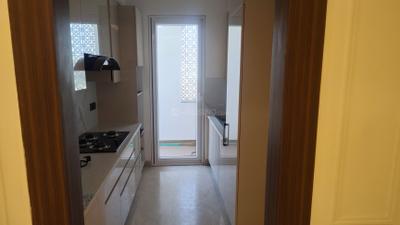 Kitchen Image of 1600 Sq.ft 3 BHK Builder Floor for rent in Raj One Good Earth, Sector 71 Gurgaon for Rs. 45000