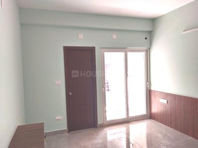 Bedroom Image of 890 Sq.ft 2 BHK Apartment / Flat for sale in Saligramam Chennai for Rs. 11200033