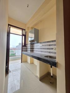 Kitchen Image of 372 Sq.ft 1 RK Apartment / Flat for rent in Sector 72 Noida for Rs. 12599