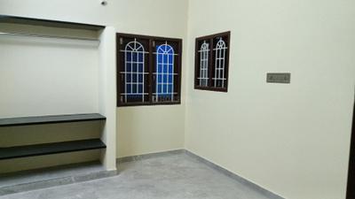 Bedroom Image of 900 Sq.ft 2 BHK Duplex for rent in Paravai Madurai for Rs. 7500