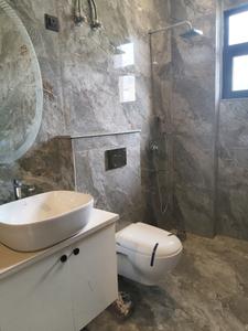 Common Bathroom Image of 1500 Sq.ft 2 BHK Builder Floor for rent in Sector 23 Gurgaon for Rs. 35000