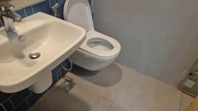 Image of 1150 Sq.ft 2 BHK Apartment / Flat for sale in Lodha New Cuffe Parade, Sion, Mumbai for Rs. 34000000