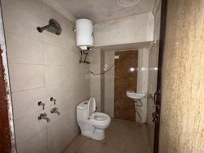 Bathroom Image of Pooja Pg in Sector 17, Gurgaon
