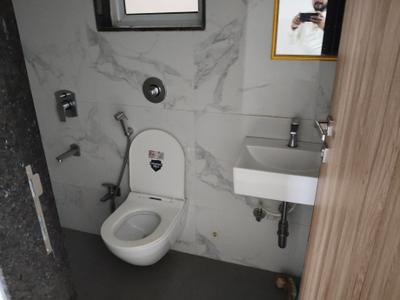 Image of 565 Sq.ft 2 BHK Apartment / Flat for sale in Vaibhavlaxmi East Syde, Ghatkopar East, Mumbai for Rs. 16000000