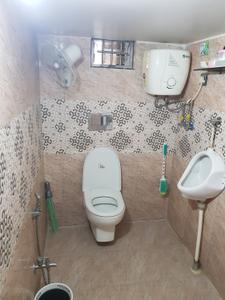 Bathroom Image of 2500 Sq.ft 3 BHK Apartment / Flat for sale in Kumhar Toli Ranchi for Rs. 17500000