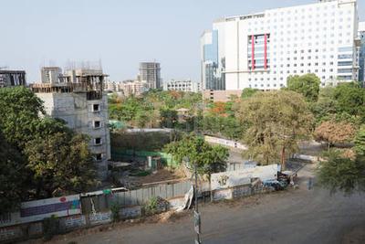 Image of 945 Sq.ft 2 BHK Apartment / Flat for rent in Dehdia Platinum Lawn, Kasarvadavali, Thane for Rs. 32000
